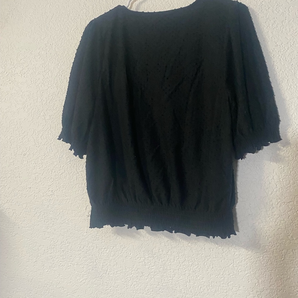 Madewell Texture & Thread Black Textured Swiss Dot smocked Crossover Top - Picture 5 of 9